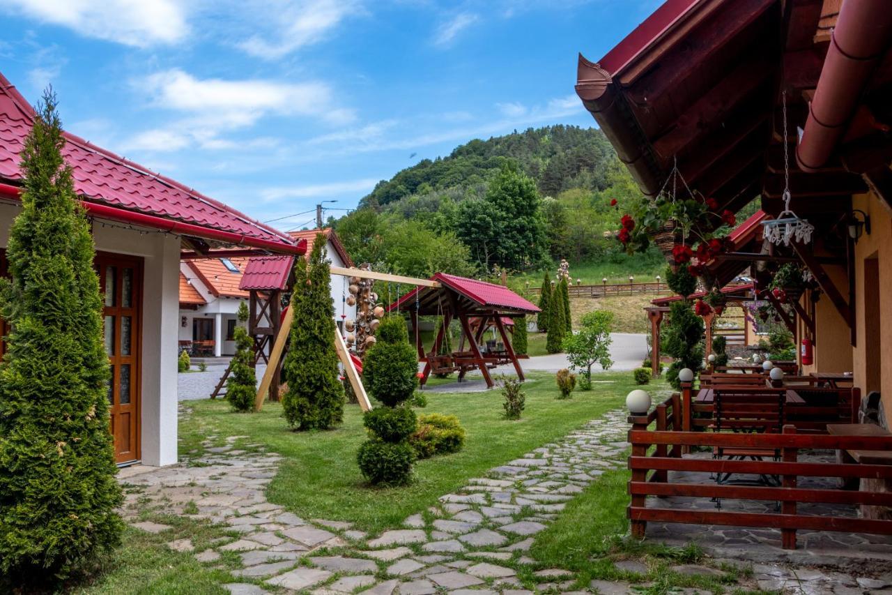 Patakmenti Panzio Spa كوروند المظهر الخارجي الصورة