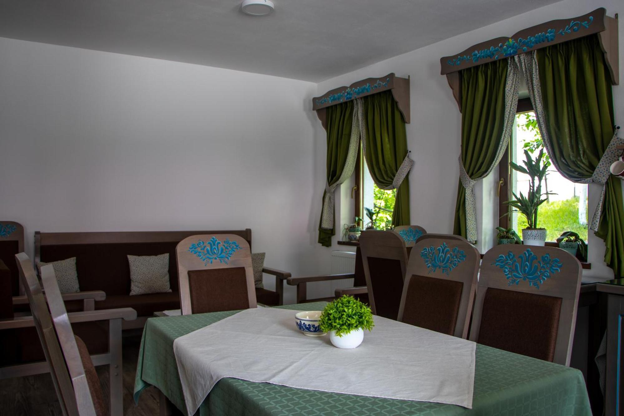 Patakmenti Panzio Spa كوروند المظهر الخارجي الصورة