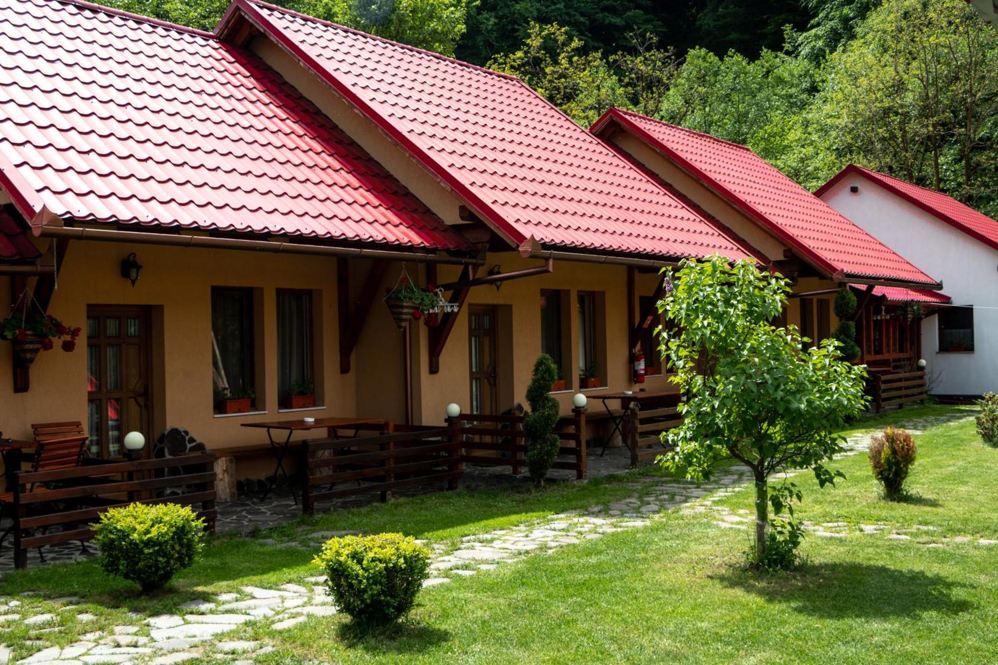 Patakmenti Panzio Spa كوروند المظهر الخارجي الصورة